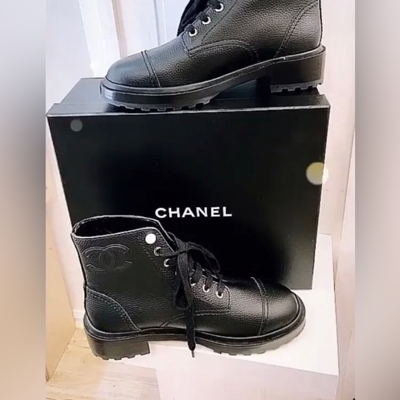 Authentic Chanel Black Leather Combat Boots with Pearl Detailing, Size 41 - Picture 1 of 8